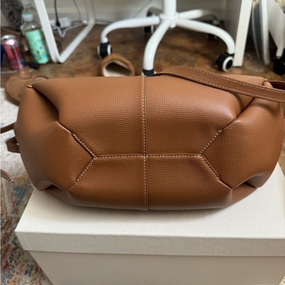 Polene Tan Leather Shoulder Bag - Picture 5 of 9